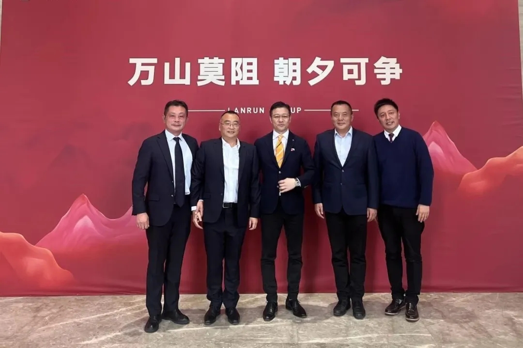 交流促提升 携手共发展｜蓝润集团及聚鑫汇娱乐接待伊藤忠商事株式会社一行